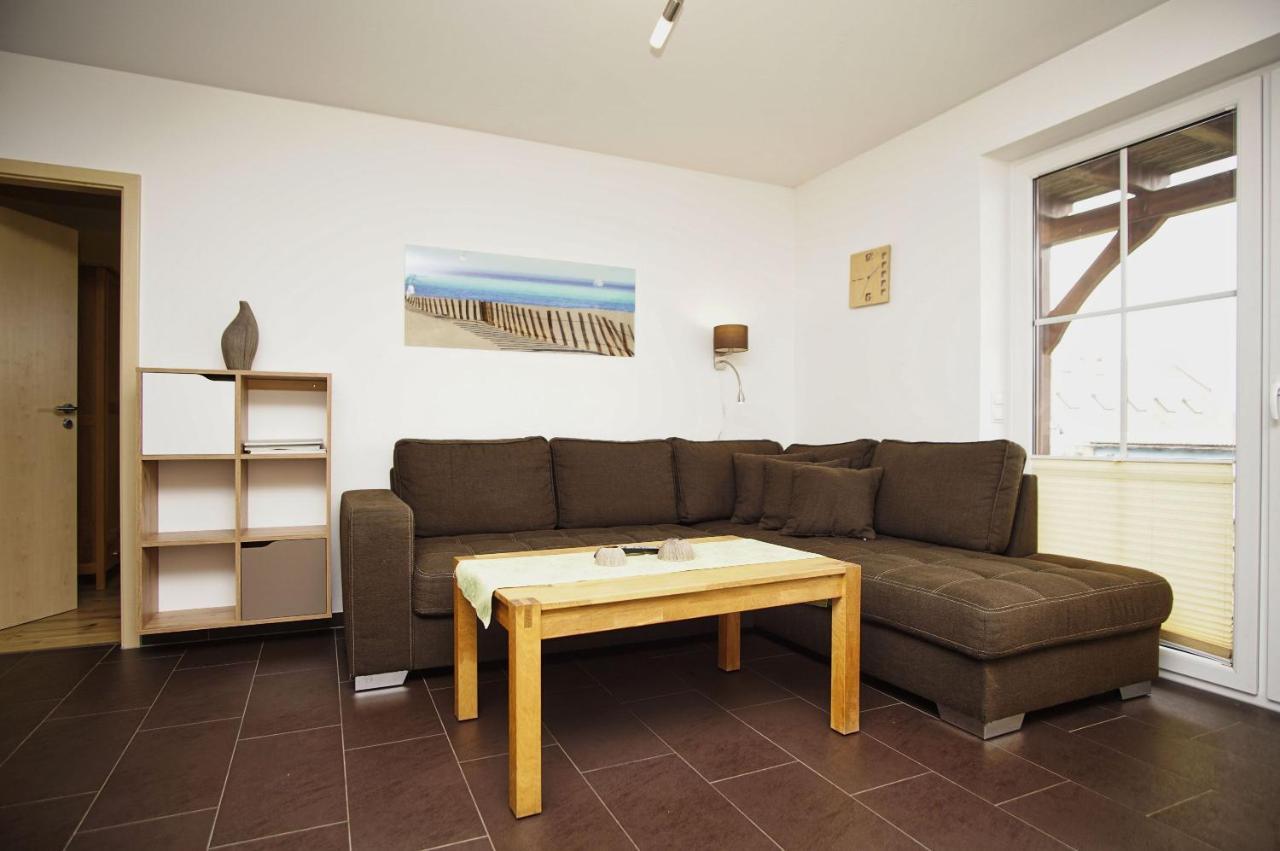 Schicke Fewo Mit Terrasse, Gratis Nutzung Vom Ahoi Erlebnisbad Und Sauna In Sellin - Haus De Niege Wech Fewo 02 Thiessow Exterior foto