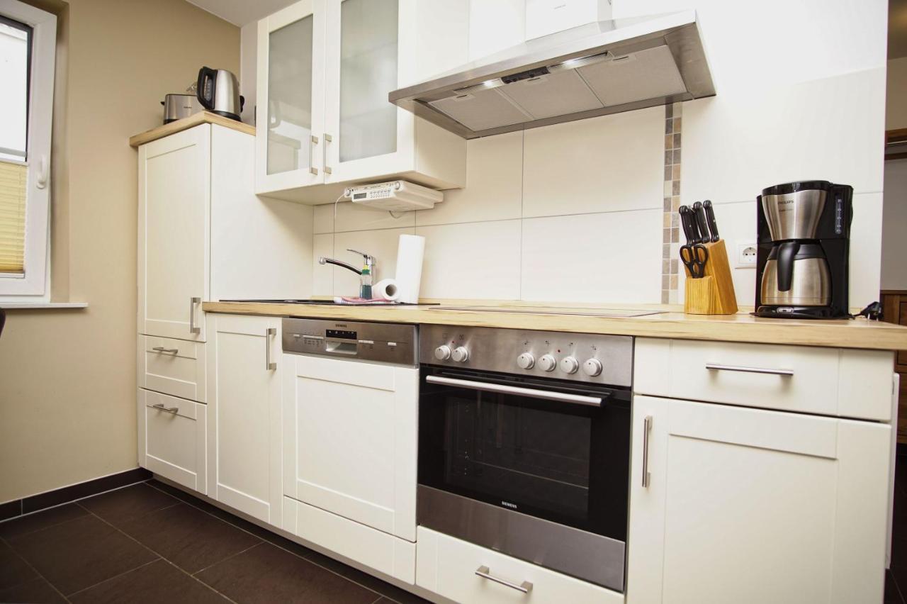 Schicke Fewo Mit Terrasse, Gratis Nutzung Vom Ahoi Erlebnisbad Und Sauna In Sellin - Haus De Niege Wech Fewo 02 Thiessow Exterior foto